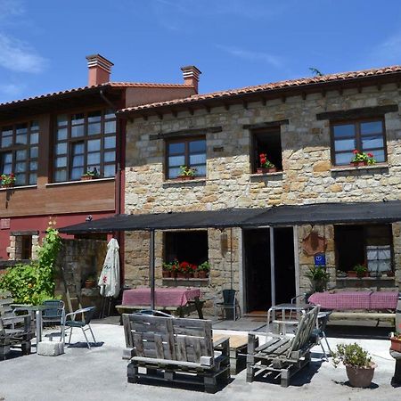 Apartamentos Rurales La Cirigueena Oles Εξωτερικό φωτογραφία