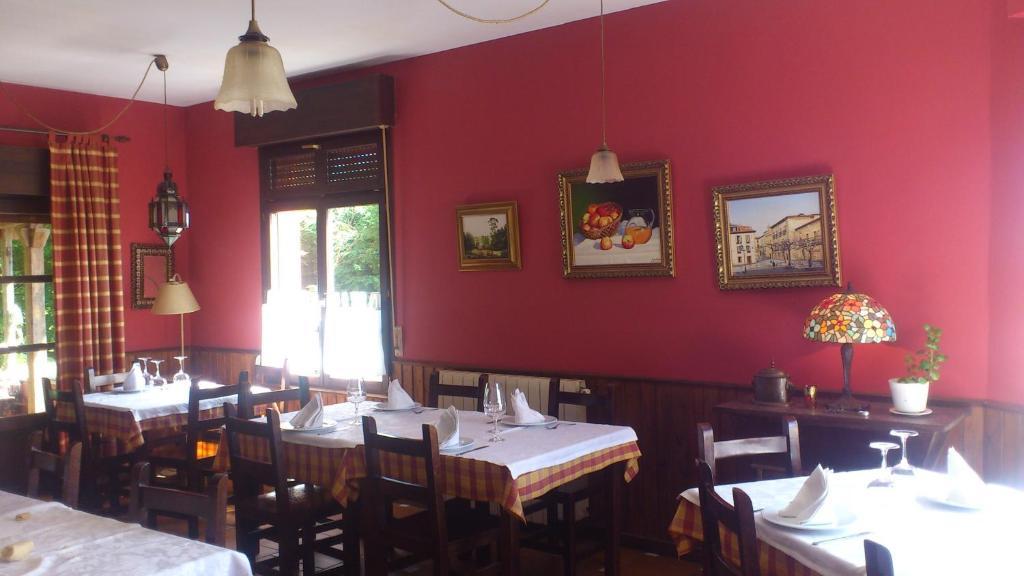 Apartamentos Rurales La Cirigueena Oles Εξωτερικό φωτογραφία