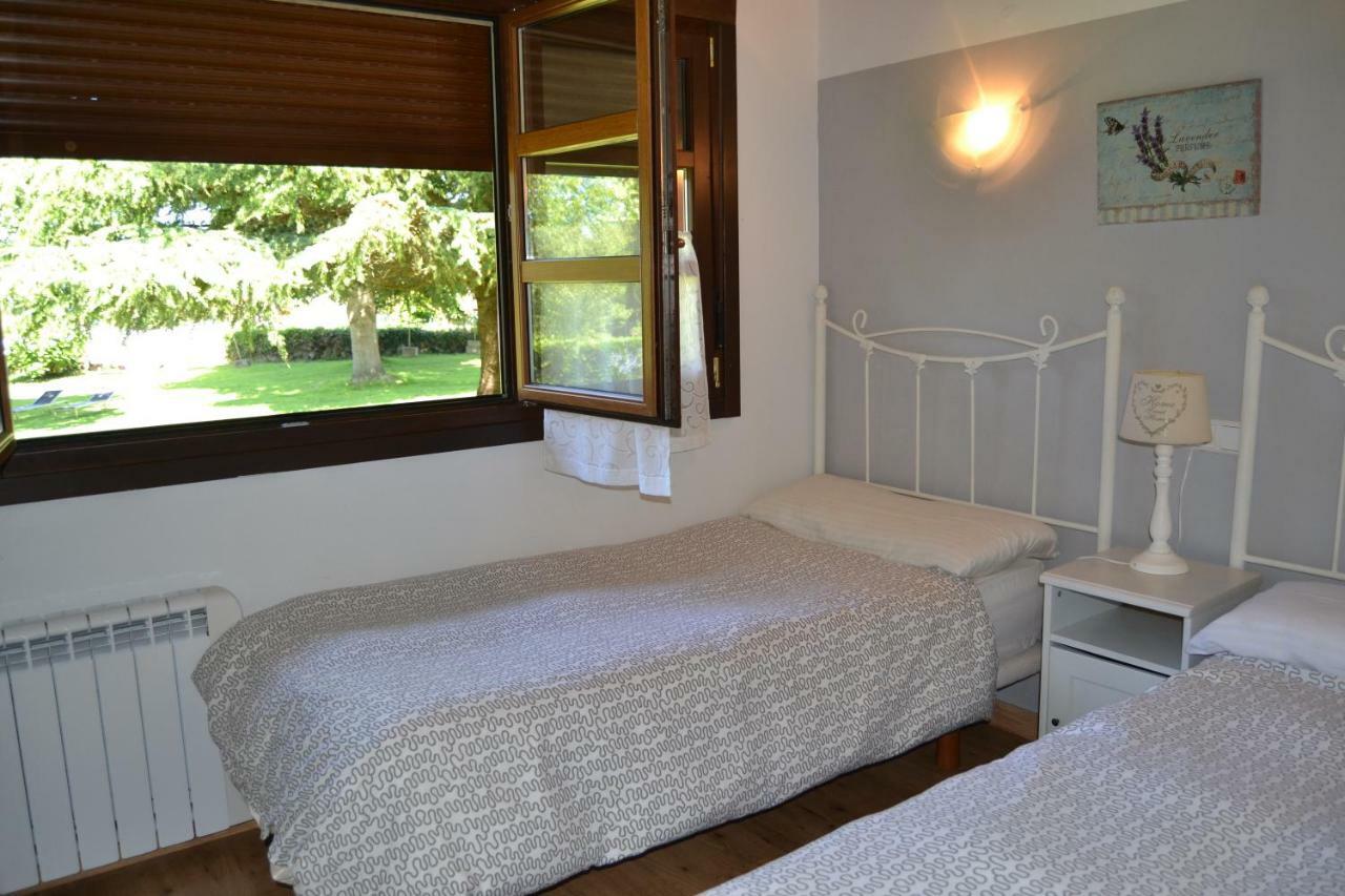 Apartamentos Rurales La Cirigueena Oles Εξωτερικό φωτογραφία